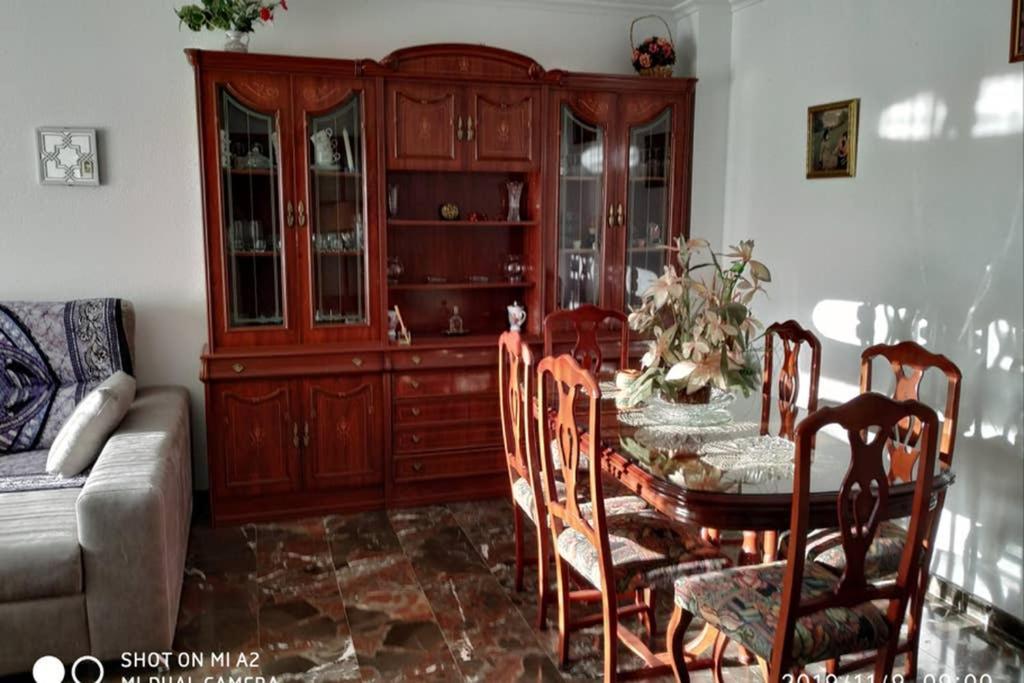 Piso Centrico Apartment Guadix Exterior photo