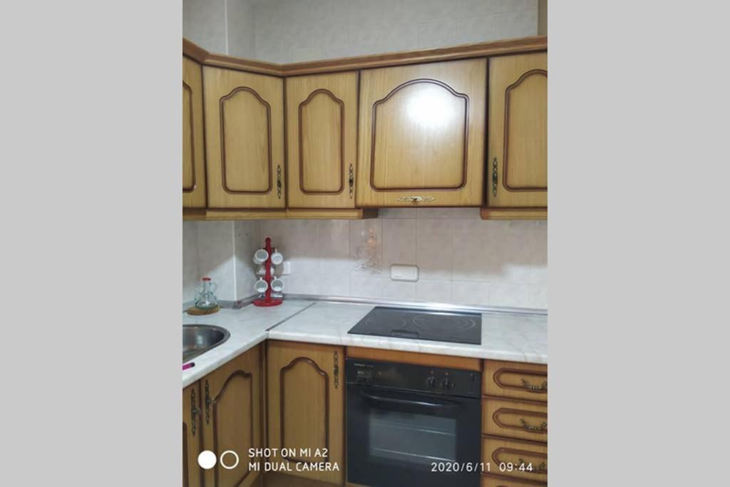Piso Centrico Apartment Guadix Exterior photo